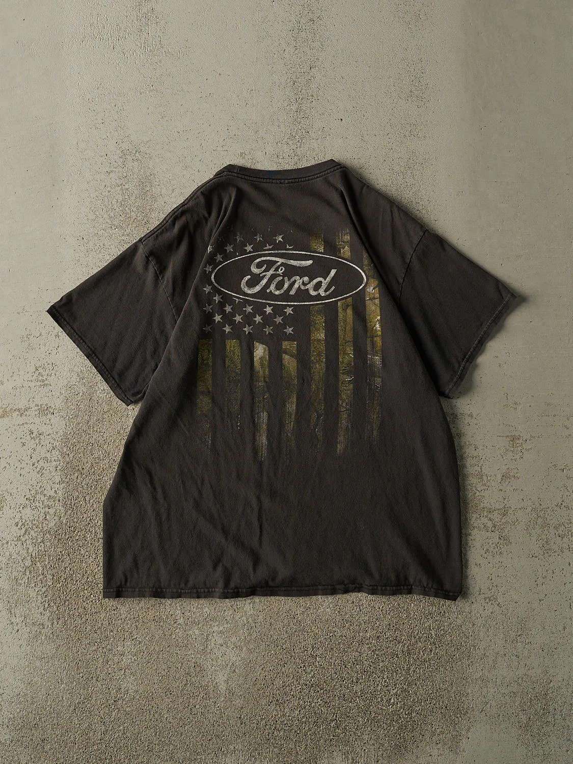 Vintage Y2K Faded Black Ford Tee (M/L) sold by Rebalance Vintage product image thumbnail 2