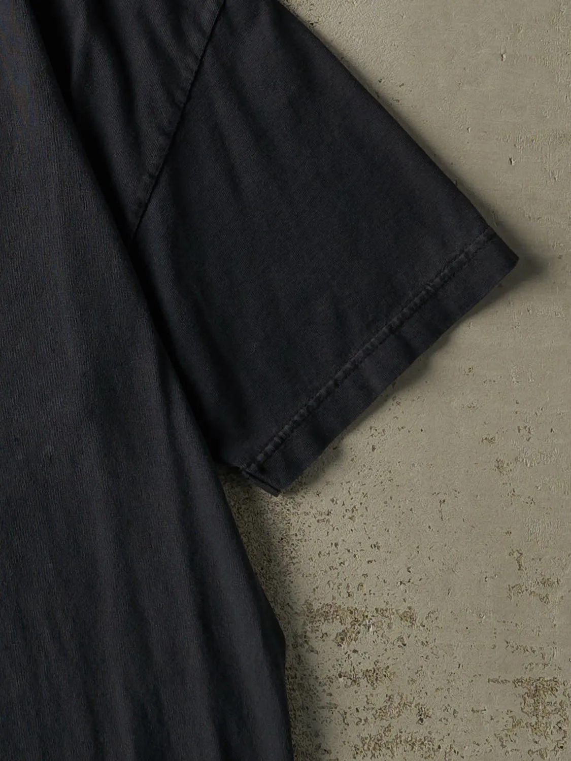 Vintage Y2K Faded Black The Beatles Tee (L) sold by Rebalance Vintage product image thumbnail 4