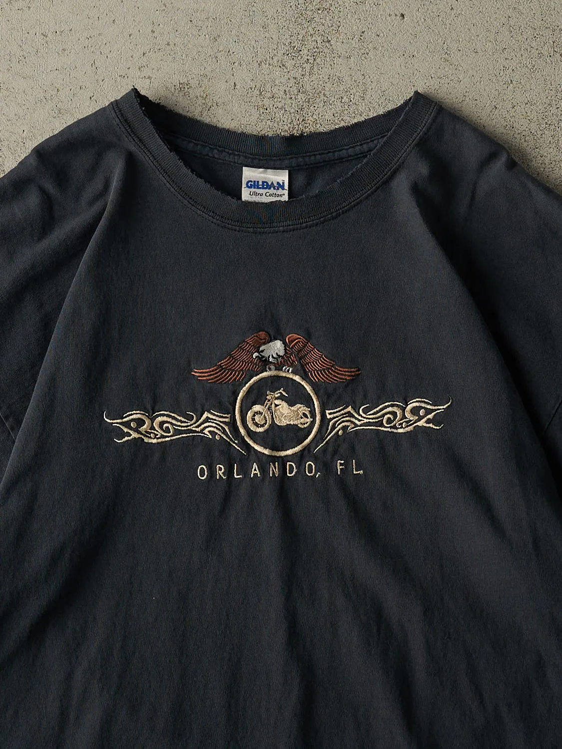 Vintage Y2K Faded Black Orlando Florida Embroidered Tee (L/XL) sold by Rebalance Vintage product image thumbnail 2