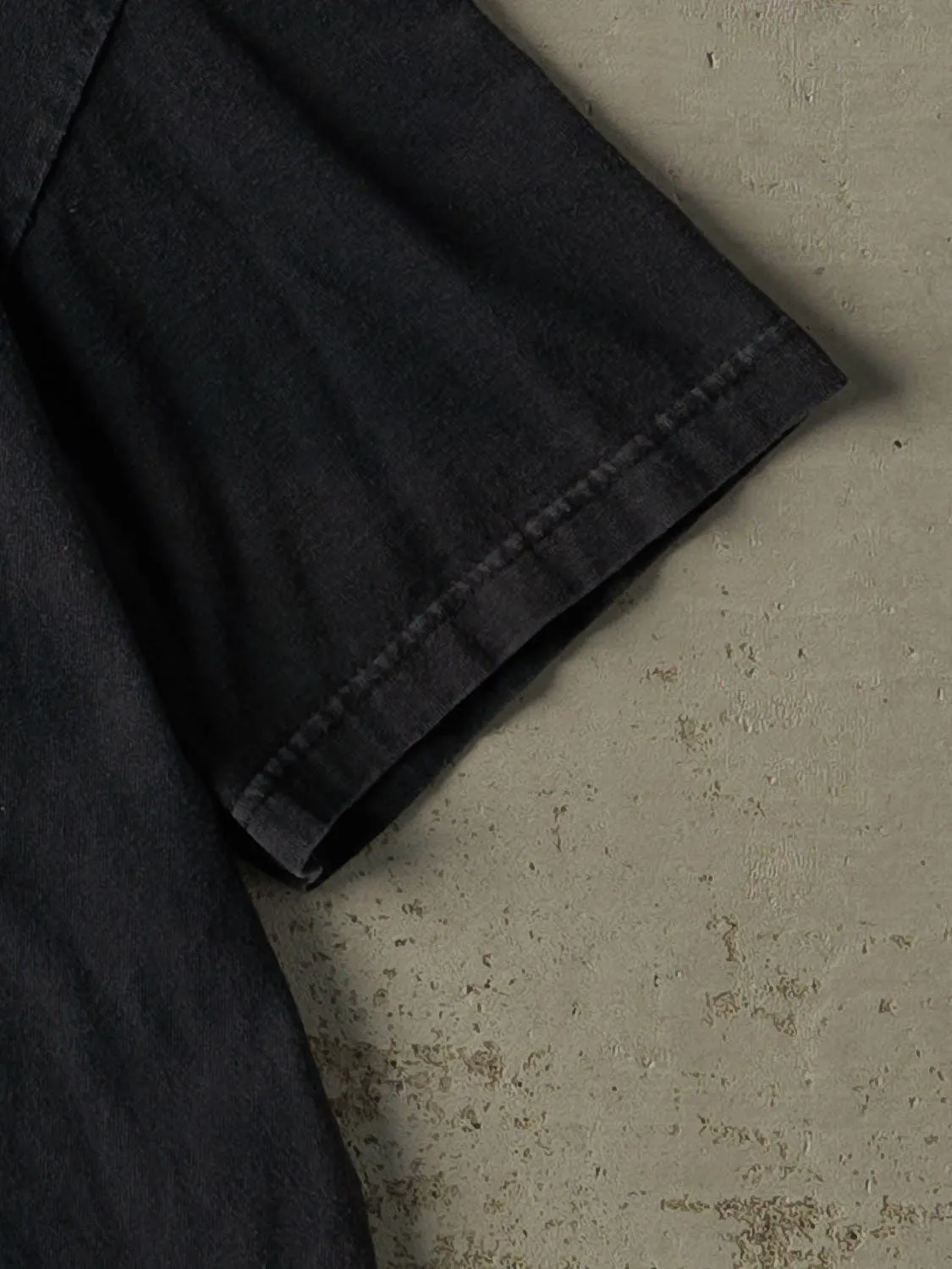 Vintage Y2K Black "Don't Piss Me Off!" Slogan Tee (M/L) sold by Rebalance Vintage product image thumbnail 4