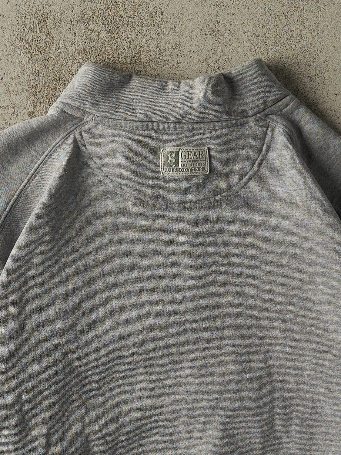 Vintage 90s Grey University of Notre Dame Fighting Irish Quarter Zip Sweater (L) sold by Rebalance Vintage product image thumbnail 4