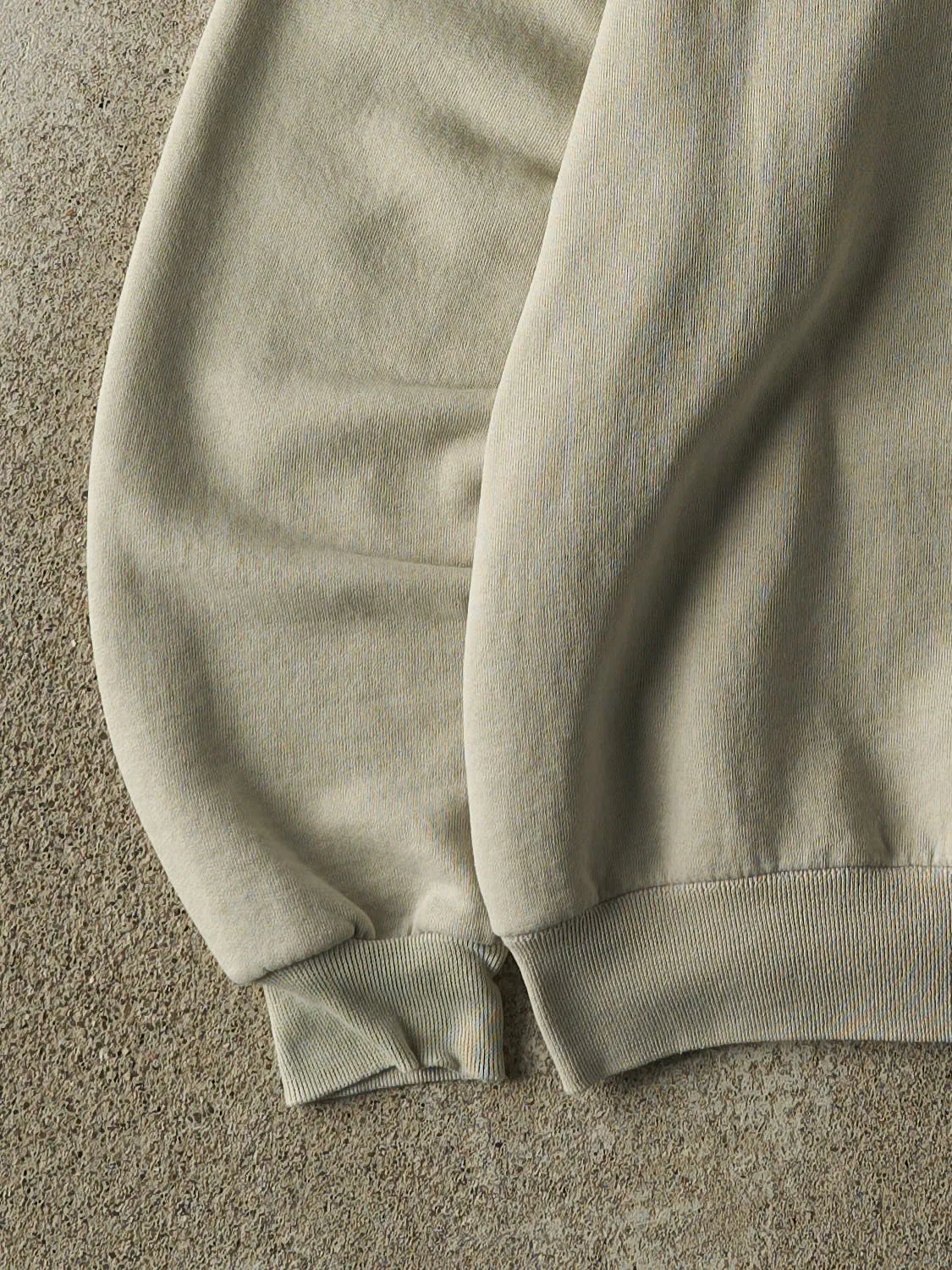 Vintage 90s Beige Russell Athletic Blank Boxy Crewneck (L/XL) sold by Rebalance Vintage product image thumbnail 3