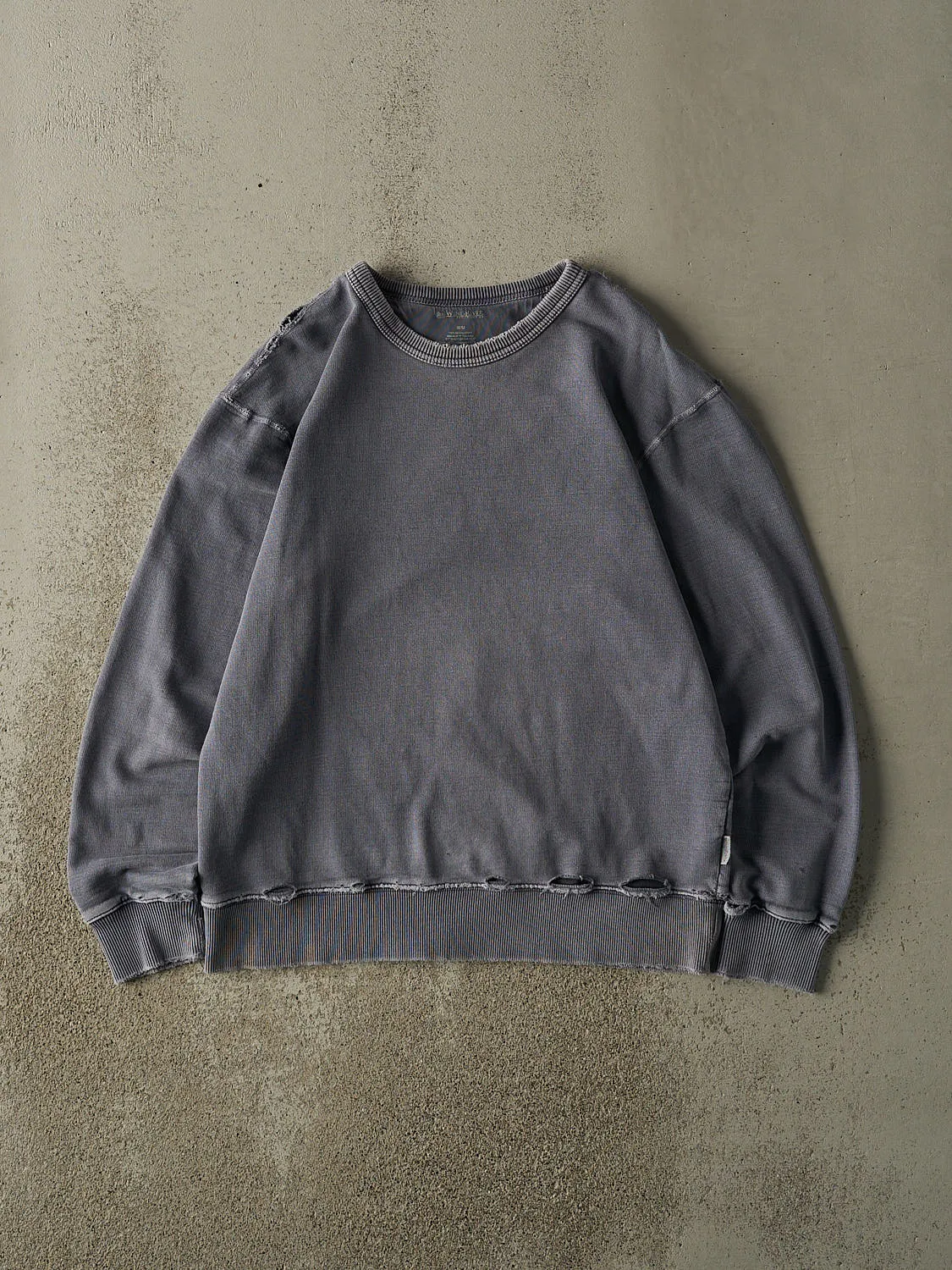Vintage Y2K Washed Blue Wind River Blank Crewneck (M) sold by Rebalance Vintage