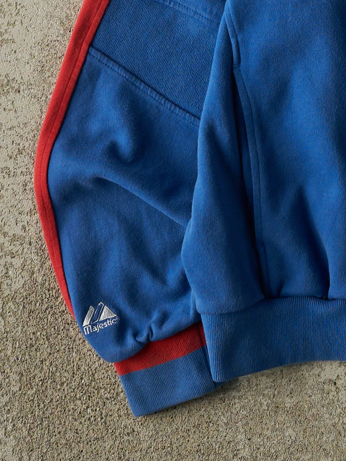 Vintage Y2K Blue Chicago Cubs Embroidered Zip Up Sweatshirt (L) sold by Rebalance Vintage product image thumbnail 4