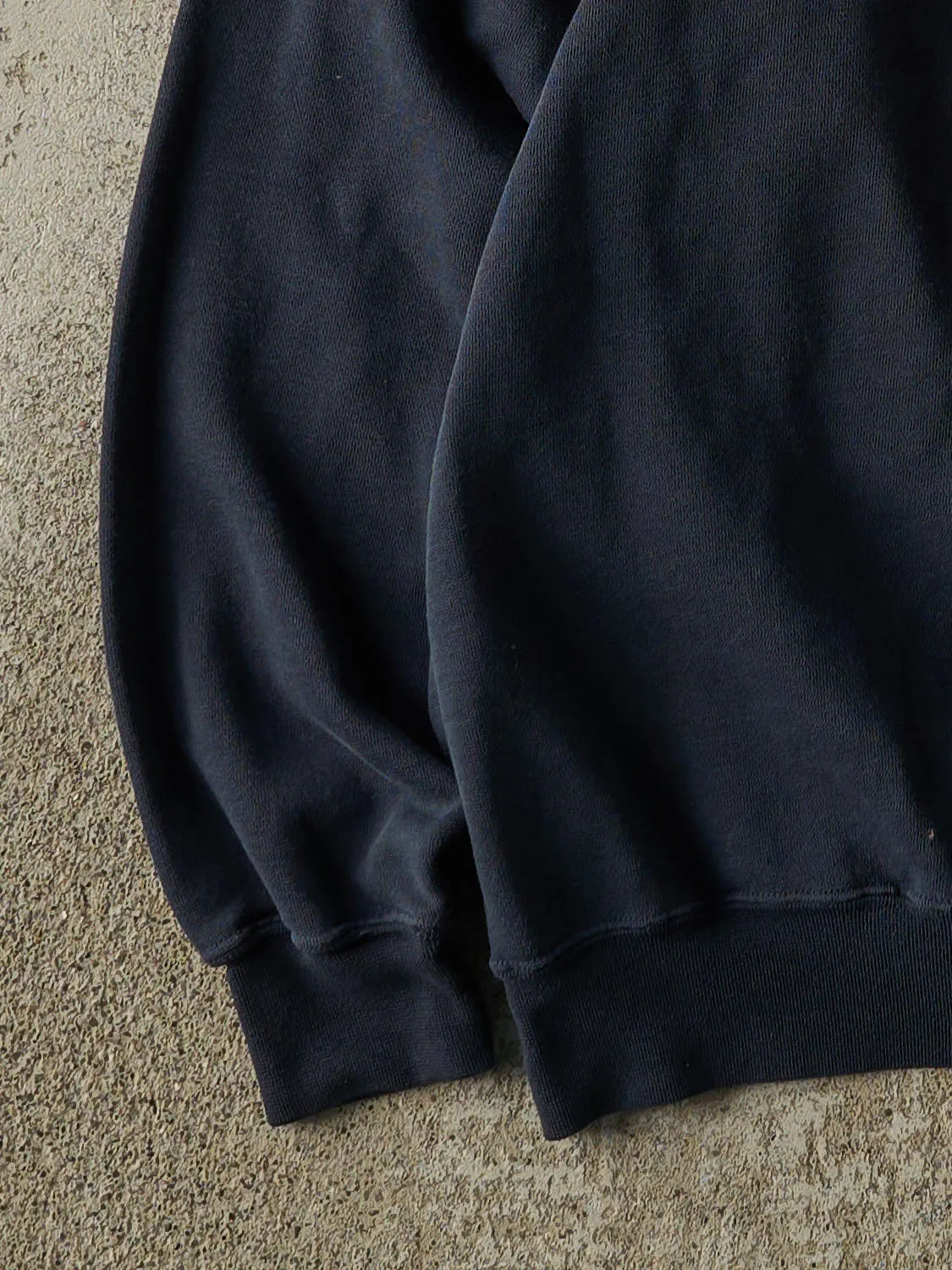 Vintage 90s Navy Blue Chicago Bears Embroidered Crewneck (M/L) sold by Rebalance Vintage product image thumbnail 3