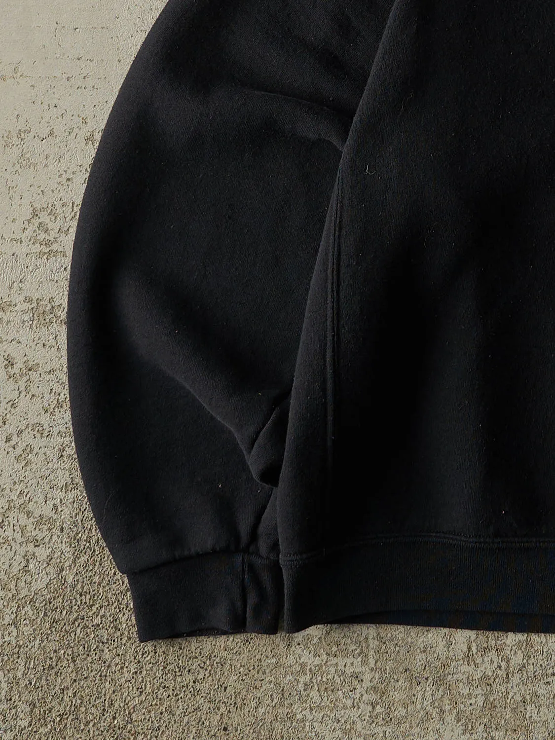 Vintage Y2K Black Russell Athletic Blank Crewneck (M/L) sold by Rebalance Vintage product image thumbnail 3