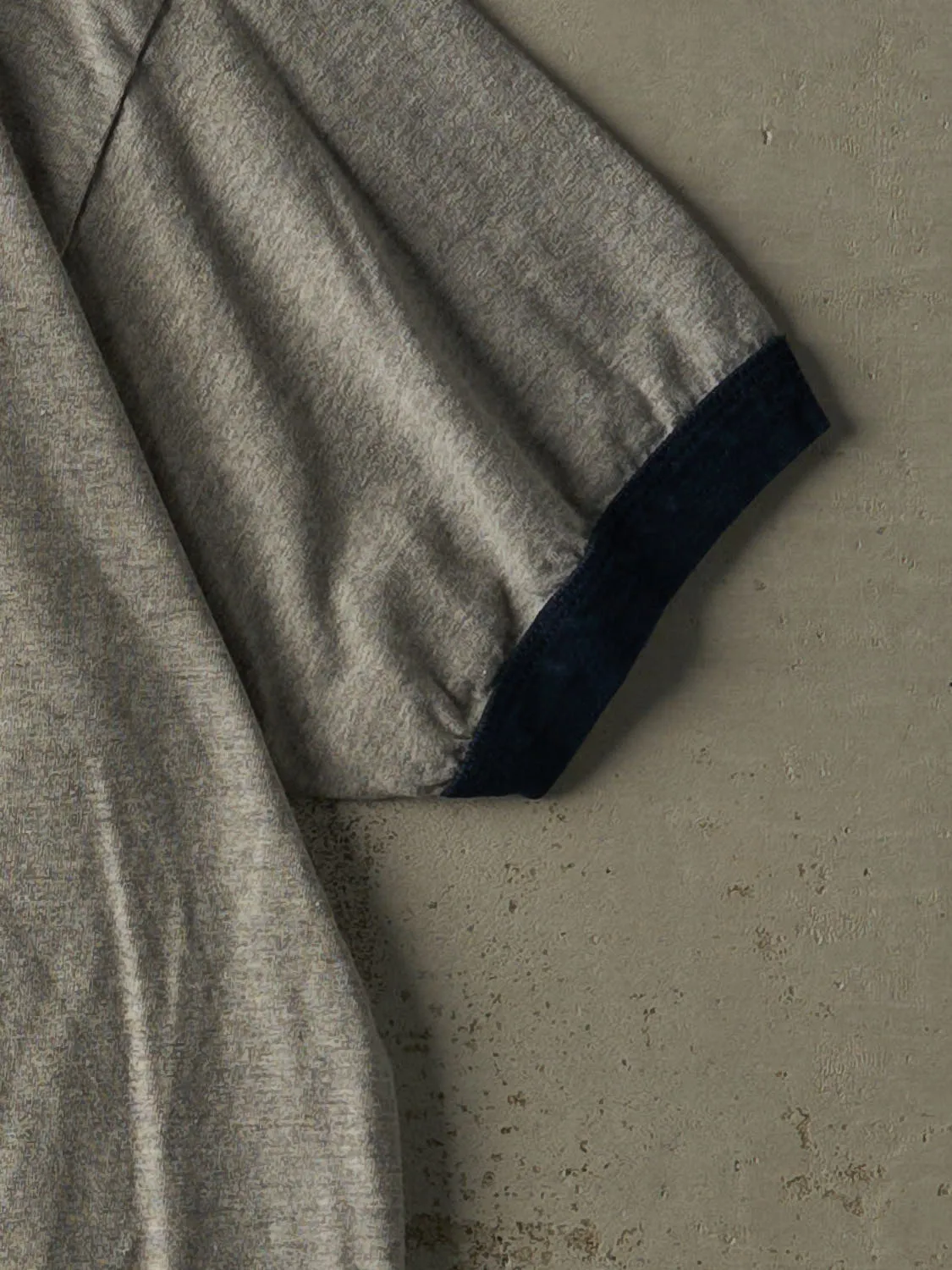 Vintage Y2K Grey Montreal Canadiens Ringer Tee (L/XL) sold by Rebalance Vintage product image thumbnail 3