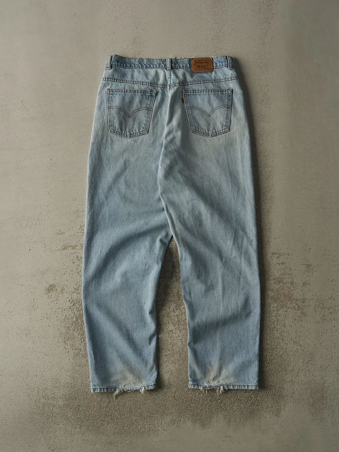 Vintage 80s Light Wash Levi's Orange Tab Jeans (33x32) sold by Rebalance Vintage product image thumbnail 3