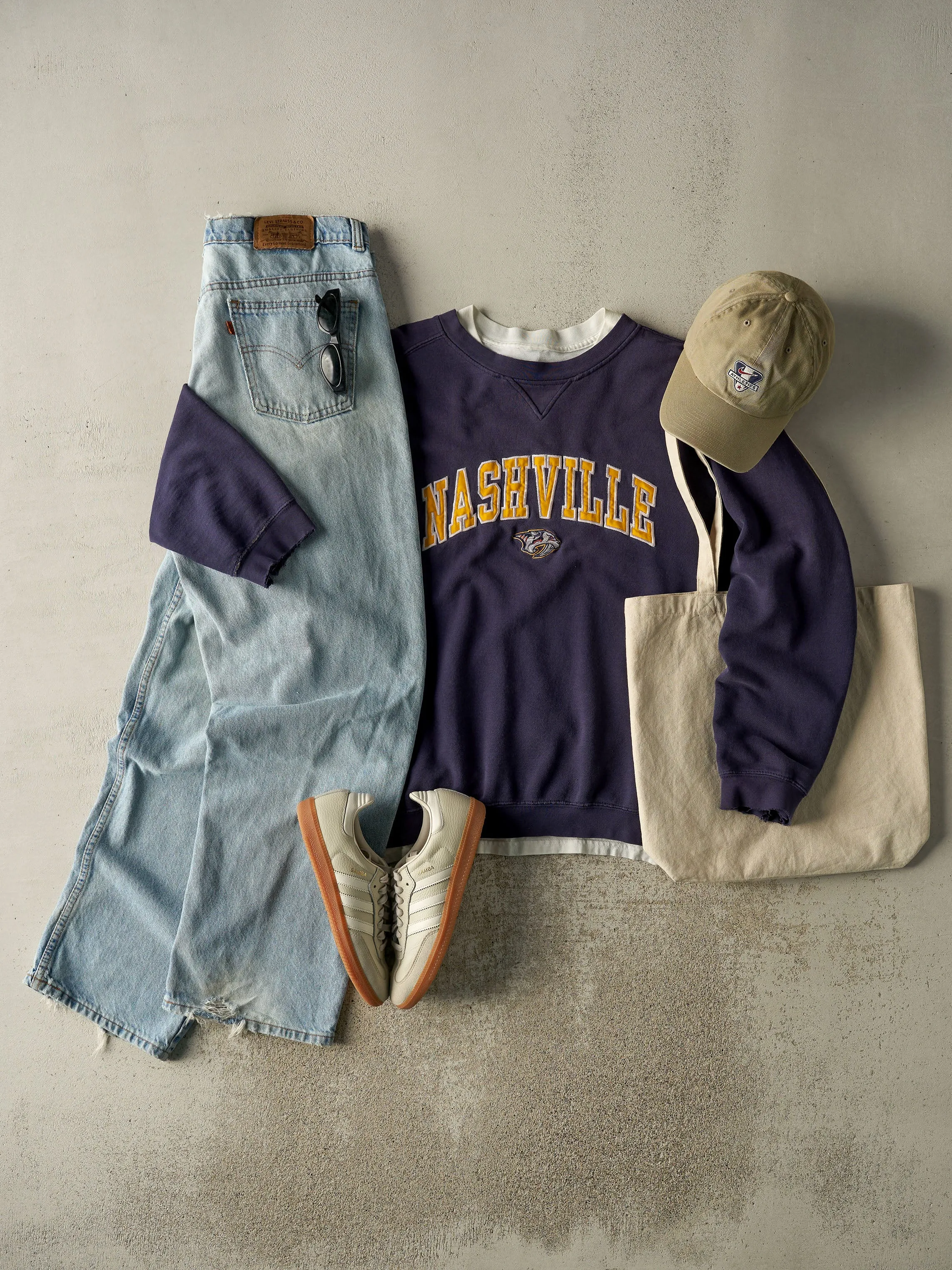 Vintage 80s Light Wash Levi's Orange Tab Jeans (33x32) sold by Rebalance Vintage product image thumbnail 2