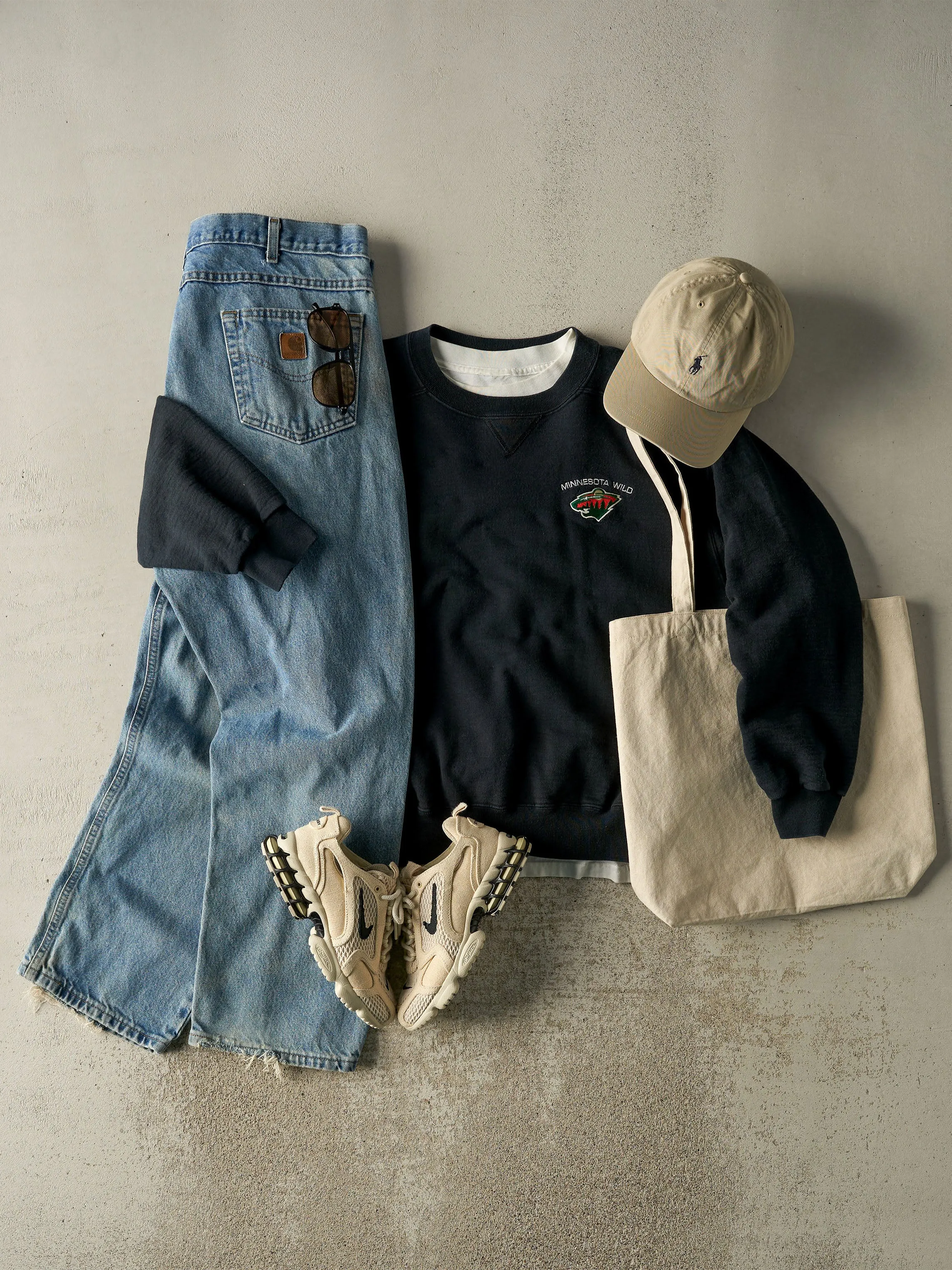 Vintage 90s Light Wash Carhartt Jeans (36x28.5) sold by Rebalance Vintage product image thumbnail 2