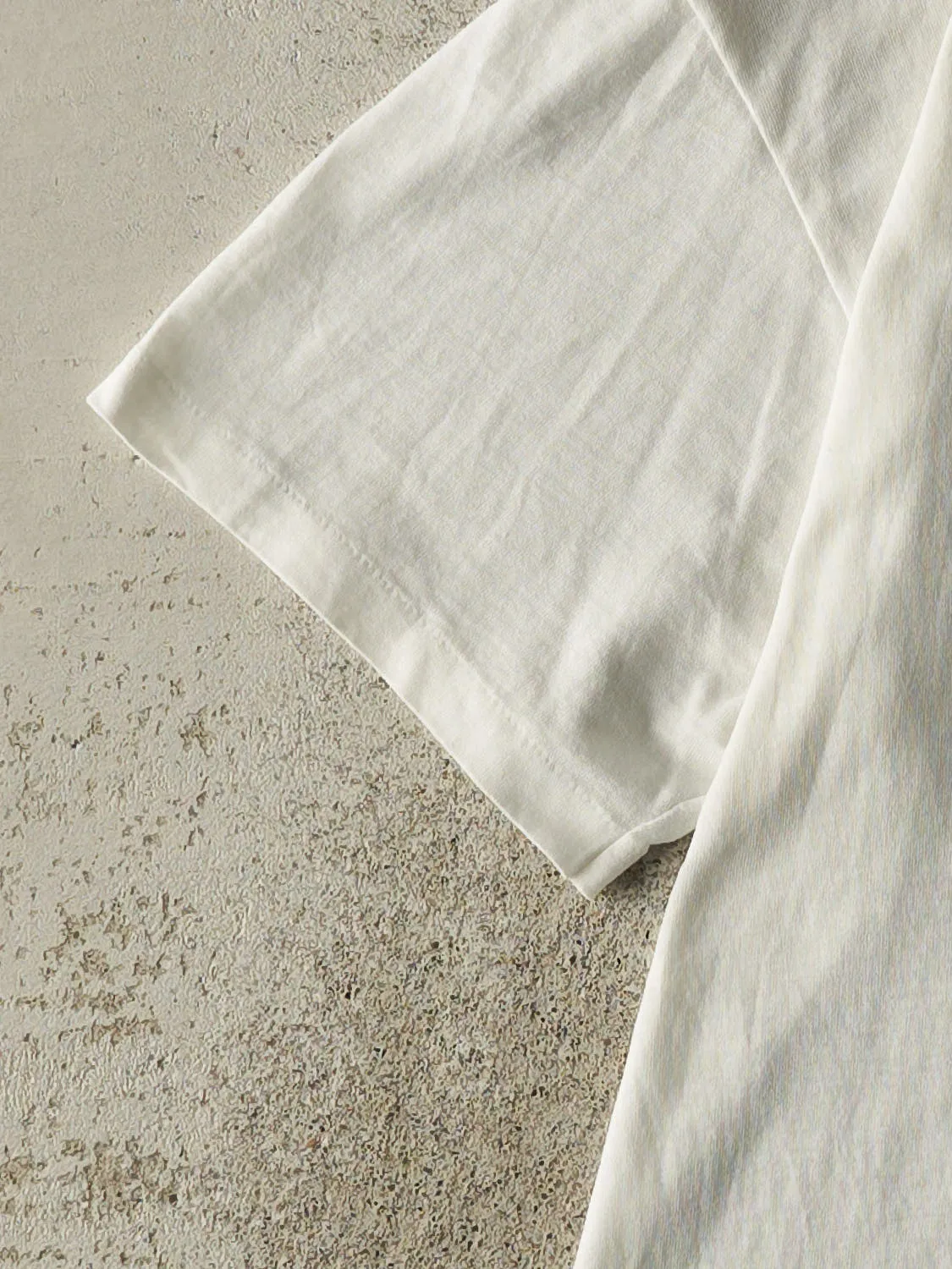 Vintage 80s White Blank Single Stitch Tee (M/L) sold by Rebalance Vintage product image thumbnail 3