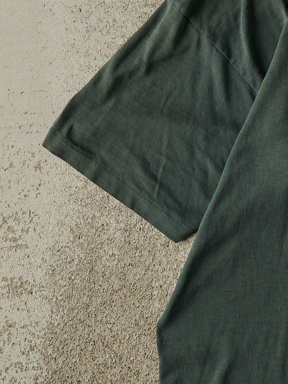 Vintage 80s Green Blank Pocket Single Stitch Tee (L) sold by Rebalance Vintage product image thumbnail 3