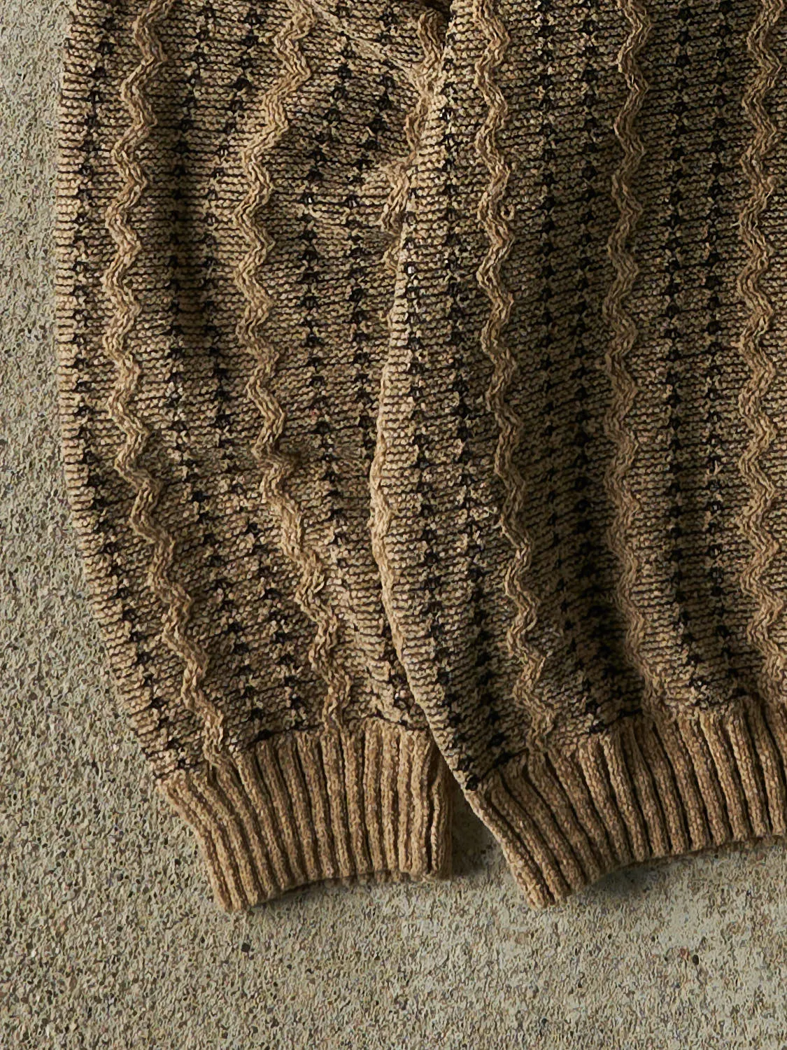 Vintage 90s Beige Tundra Textured Knit (M/L) sold by Rebalance Vintage product image thumbnail 3