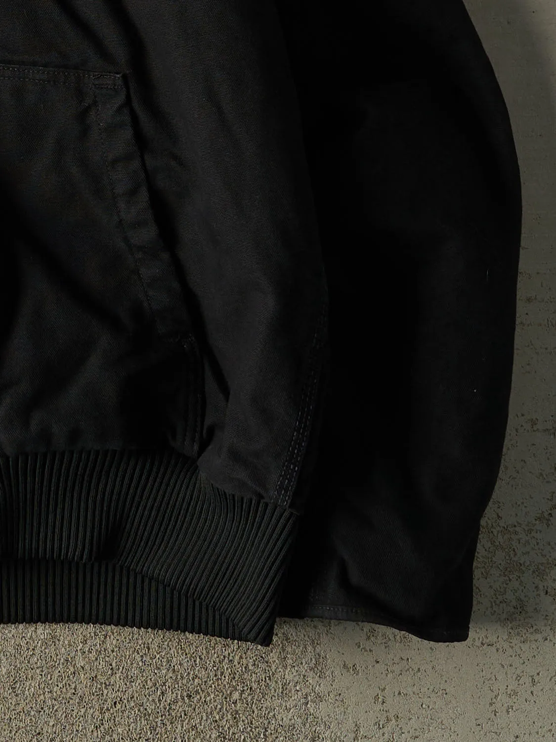 Vintage Y2K Black Carhartt Hooded Active Jacket (L/XL) sold by Rebalance Vintage product image thumbnail 4