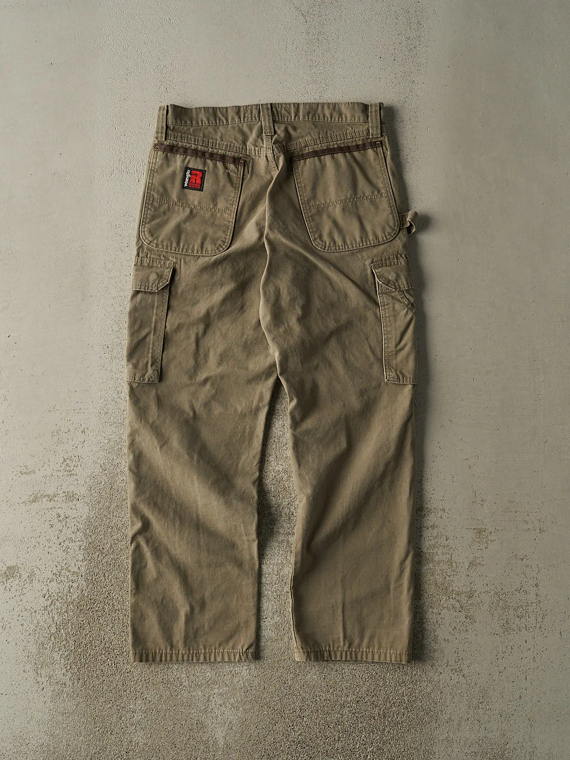 Vintage 90s Beige Wrangler Utility Cargo Pants (32x29.5) sold by Rebalance Vintage product image thumbnail 2