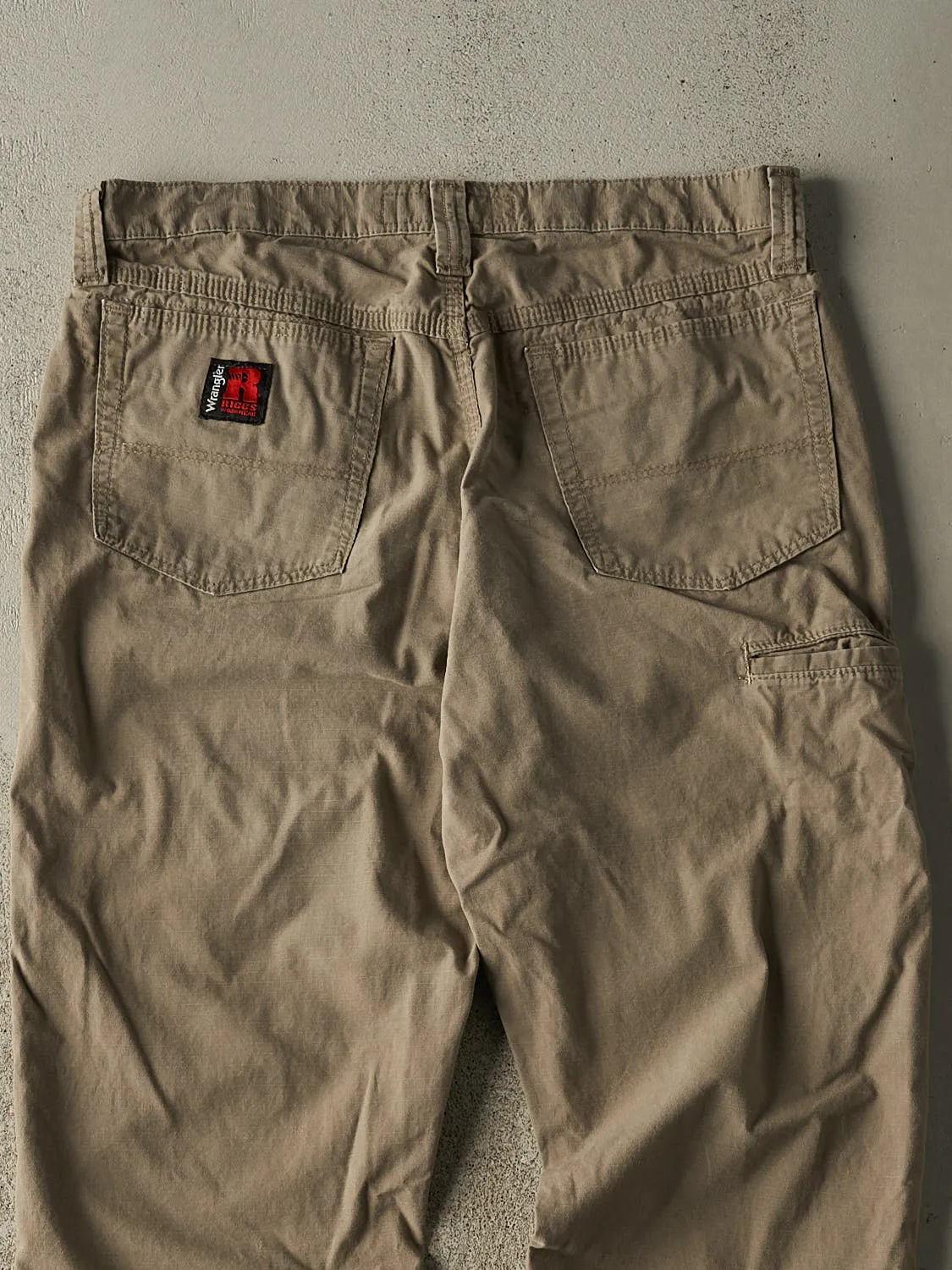 Vintage 90s Beige Wrangler Work Pants (33x29) sold by Rebalance Vintage product image thumbnail 4
