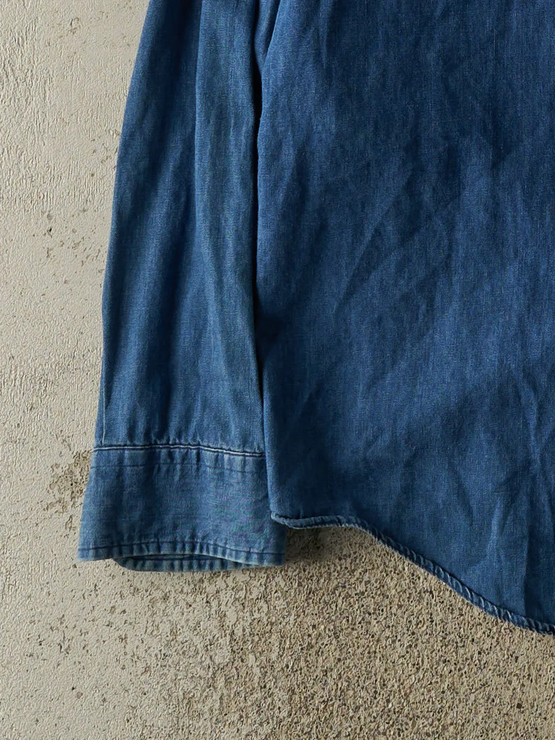 Vintage 90s Mid Wash Denim Camel Button Up Long Sleeve (XL/XXL) sold by Rebalance Vintage product image thumbnail 3