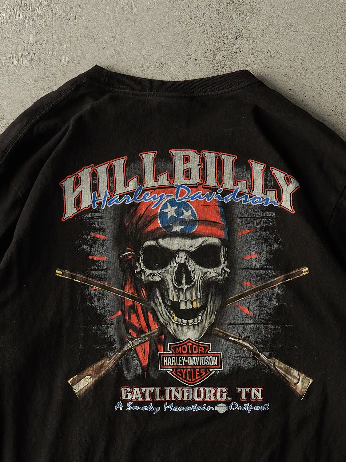 18' Black Harley Davidson Hill Billy Long Sleeve (XL) sold by Rebalance Vintage product image thumbnail 4