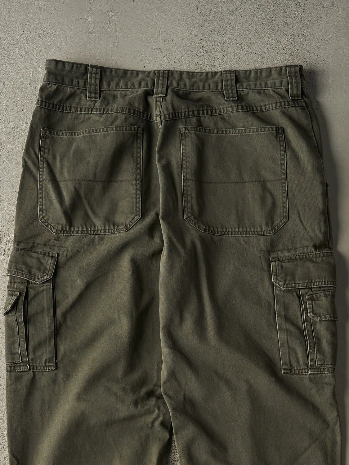 Vintage 90s Green Wrangler Cargo Work Pants (35x29) sold by Rebalance Vintage product image thumbnail 4