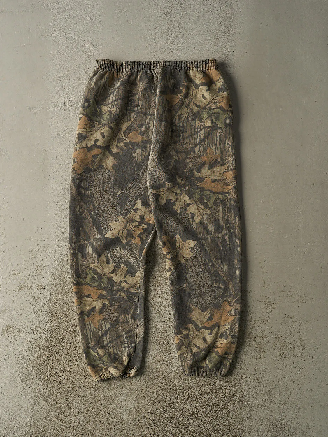 Vintage 90s Camo Mossy Oak Sweatpants (32x30.5) sold by Rebalance Vintage product image thumbnail 2