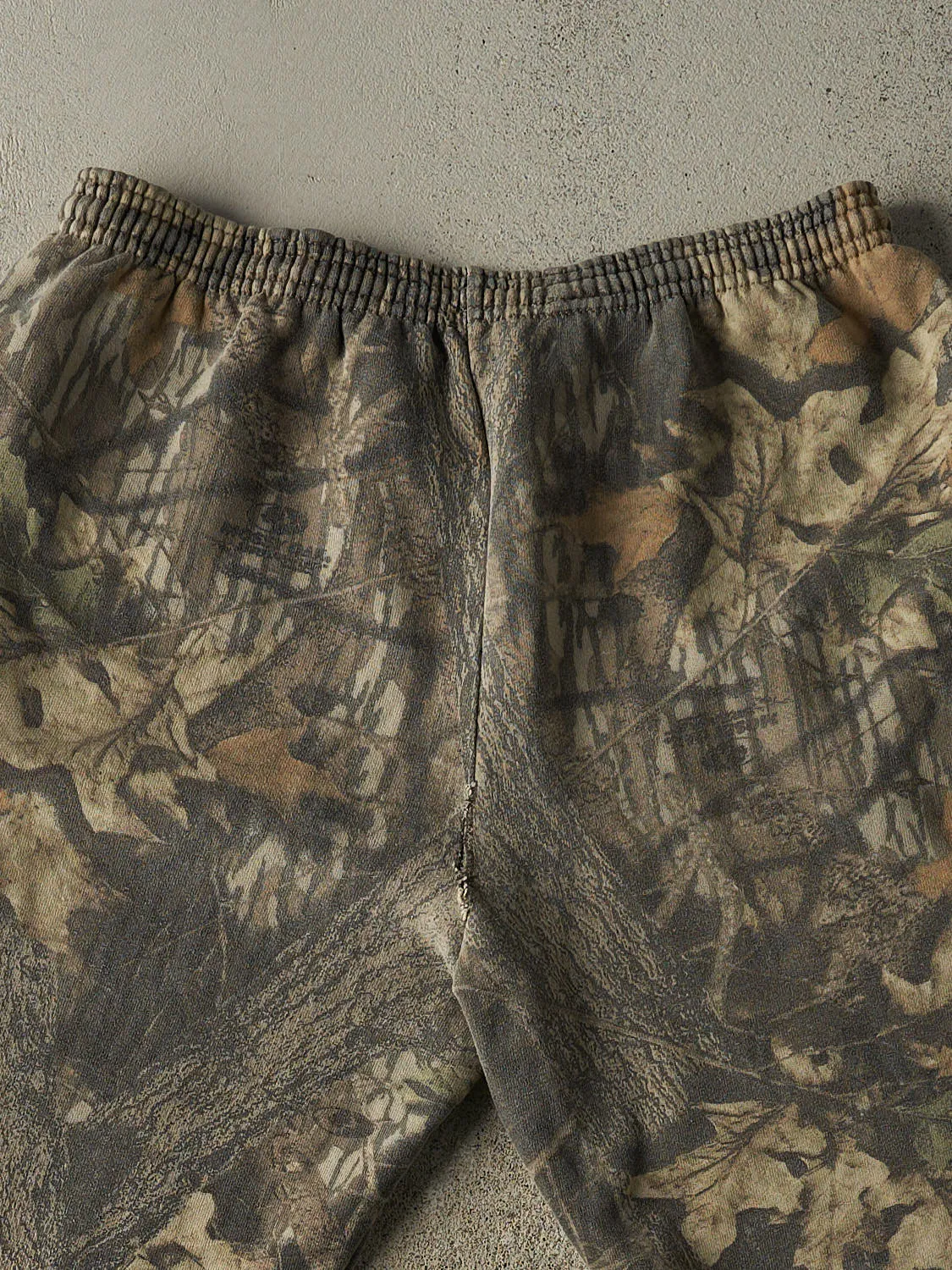Vintage 90s Camo Mossy Oak Sweatpants (32x30.5) sold by Rebalance Vintage product image thumbnail 4