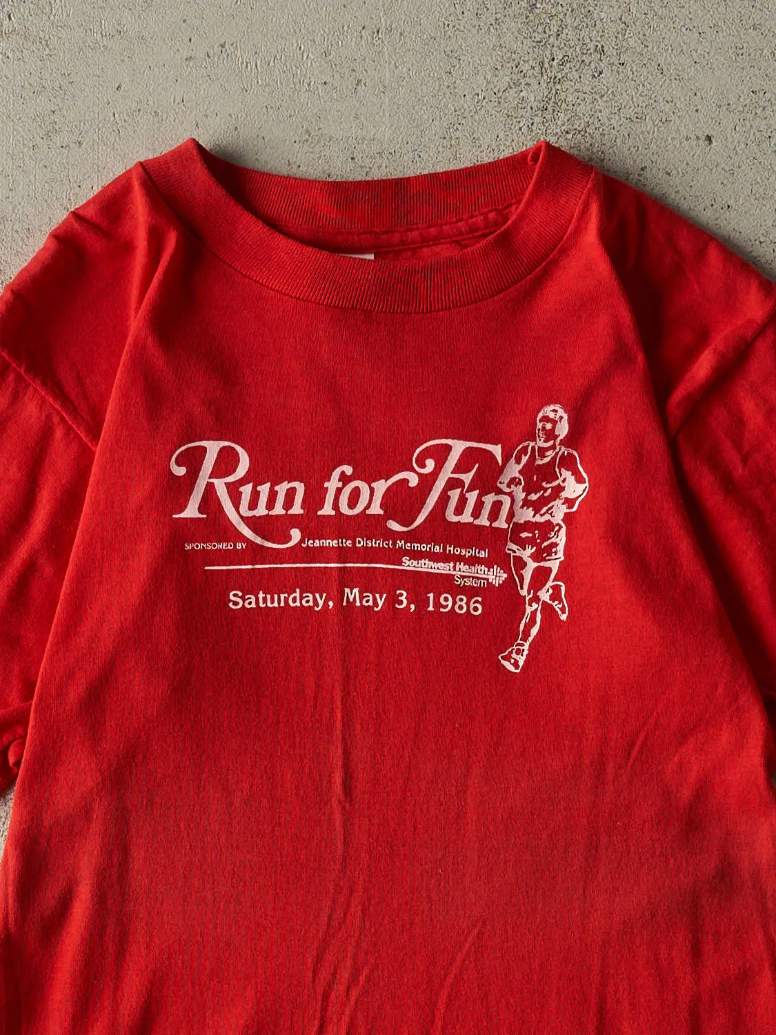 Vintage 86' Red Run For Fun Single Stitch Tee (XXS) sold by Rebalance Vintage product image thumbnail 2