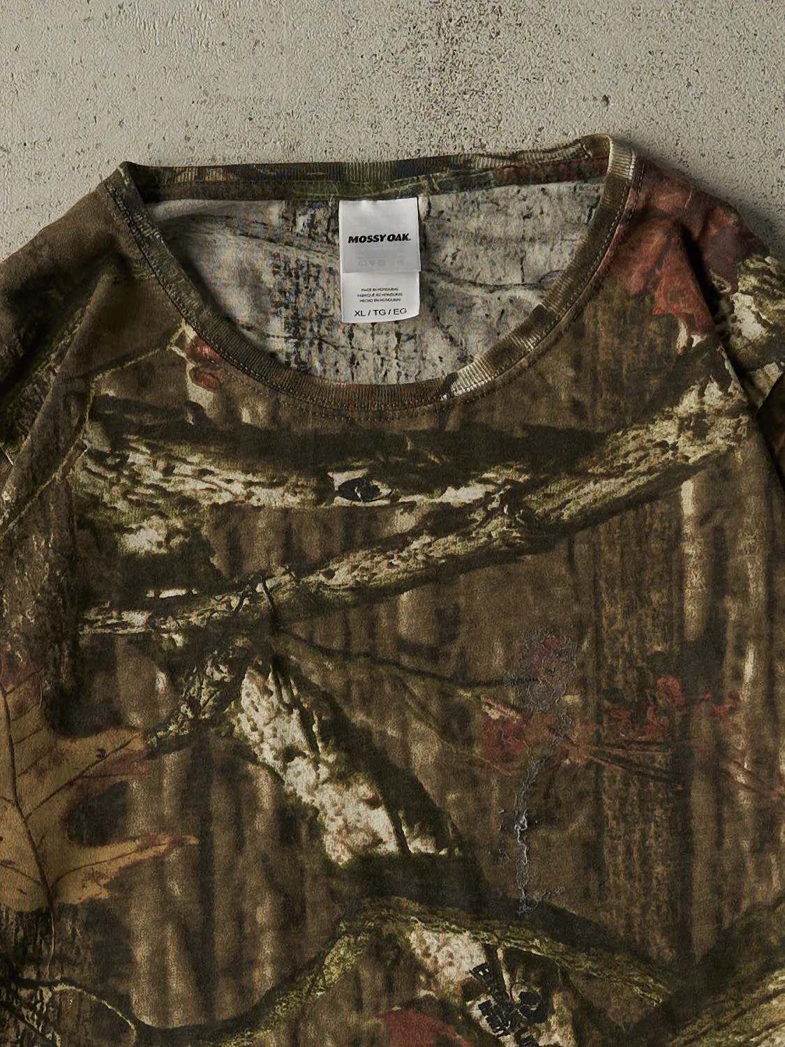 Vintage Y2K Camo Mossy Oak Long Sleeve (M/L) sold by Rebalance Vintage product image thumbnail 2