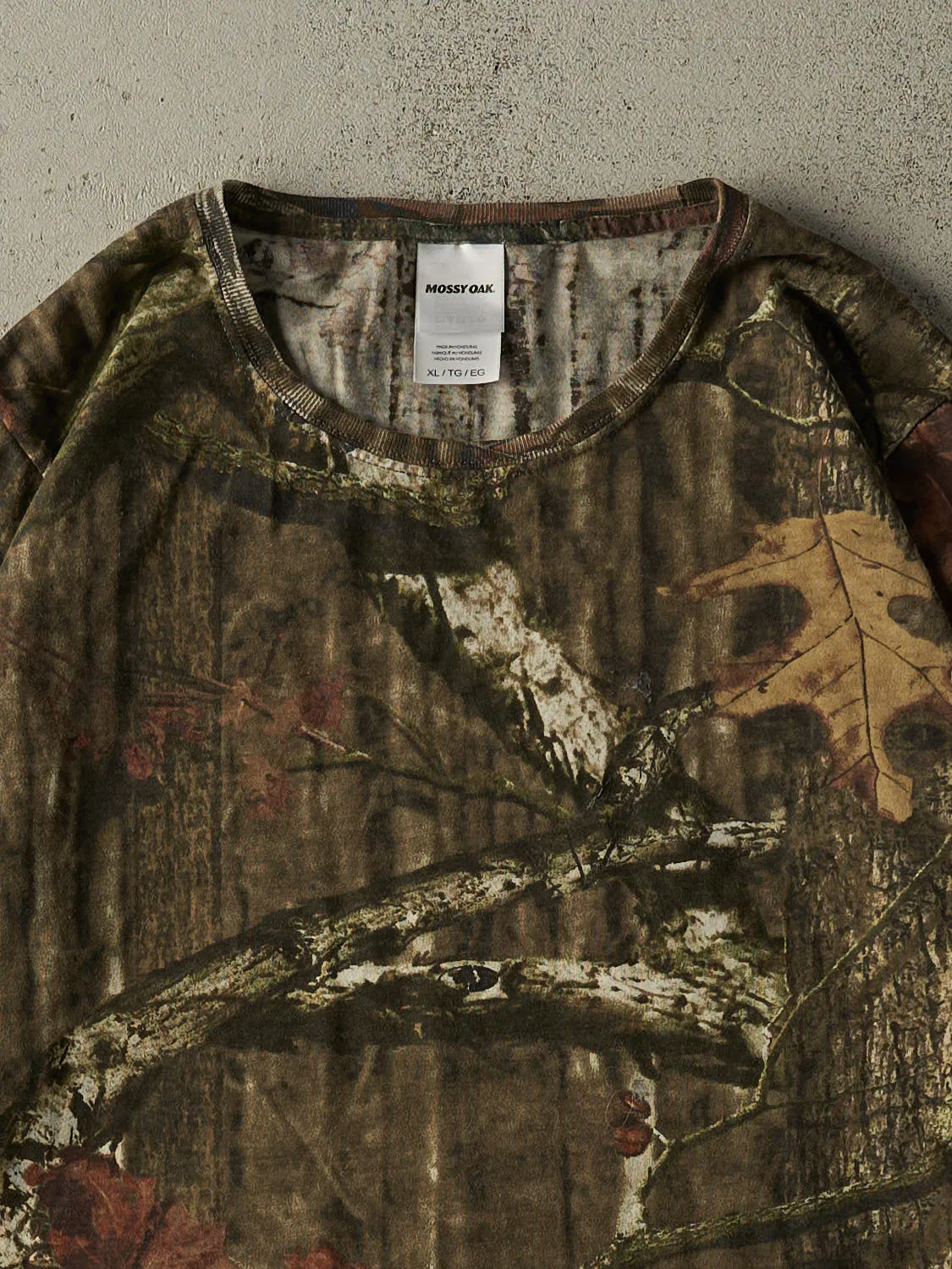 Vintage Y2K Camo Mossy Oak Long Sleeve (M/L) sold by Rebalance Vintage product image thumbnail 2