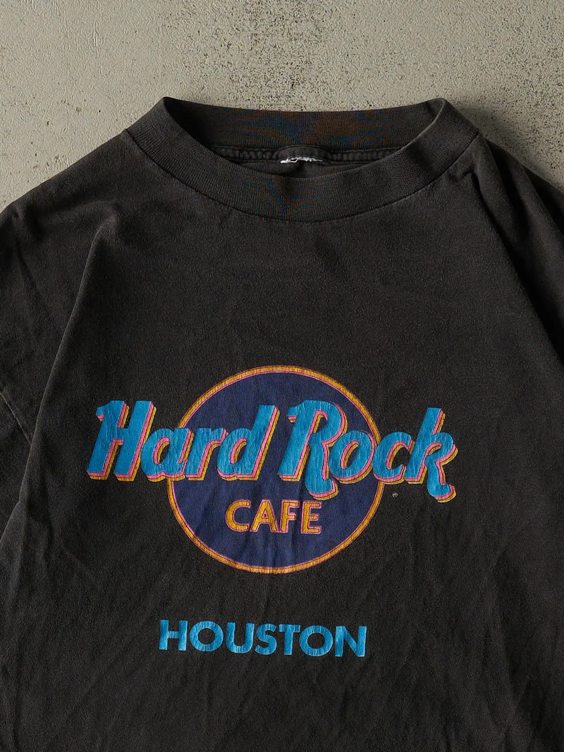 Vintage 90s Faded Black Hard Rock Cafe Houston Tee (L) sold by Rebalance Vintage product image thumbnail 2