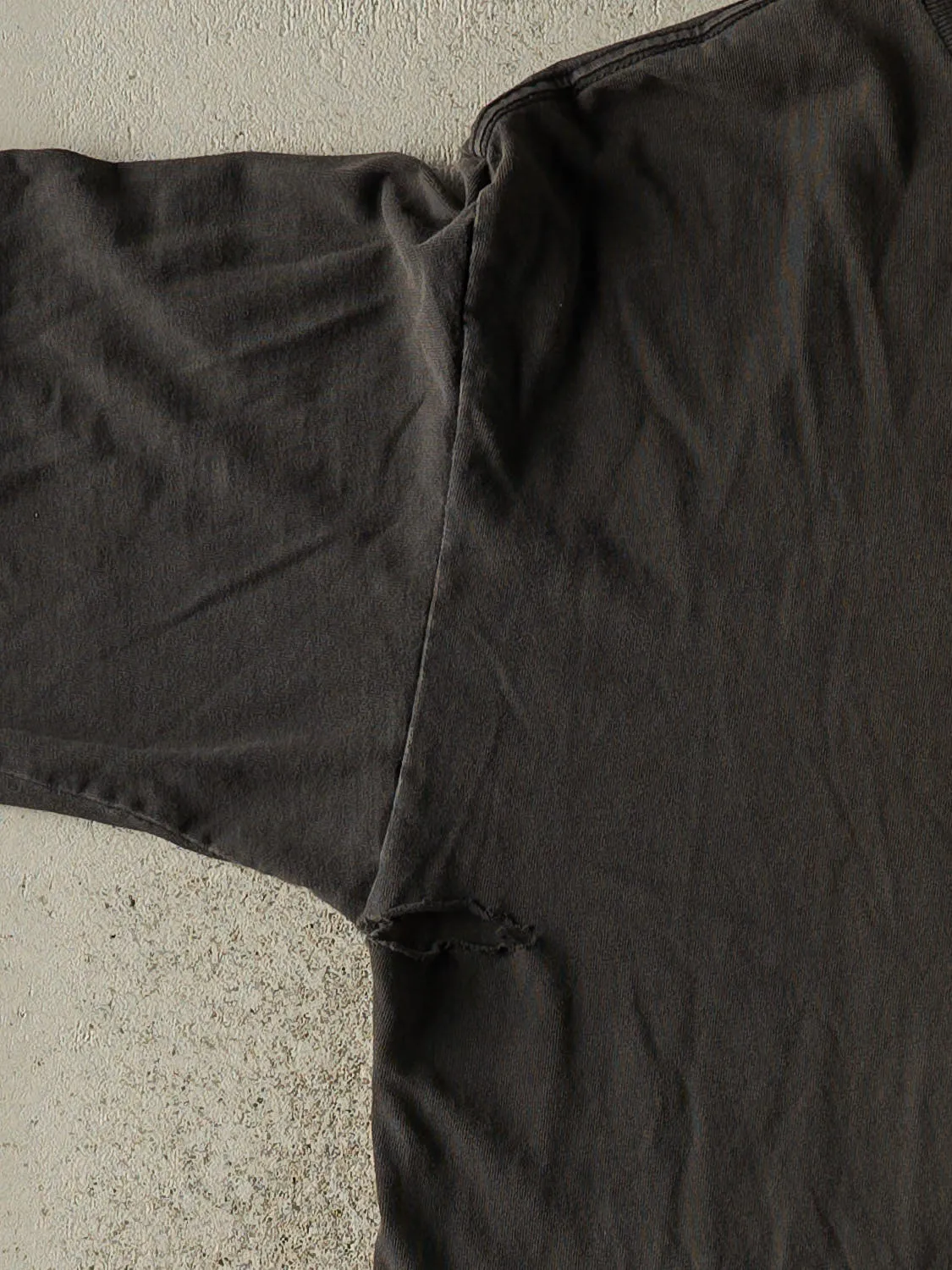 Vintage 90s Sun Faded Black Philadelphia 76ers Tee (L/XL) sold by Rebalance Vintage product image thumbnail 4