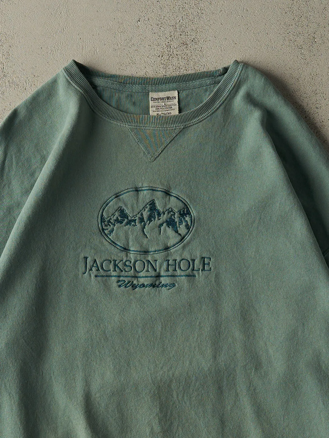 Vintage Y2K Washed Green Jackson Hole Embroidered Crewneck (L/XL) sold by Rebalance Vintage product image thumbnail 2