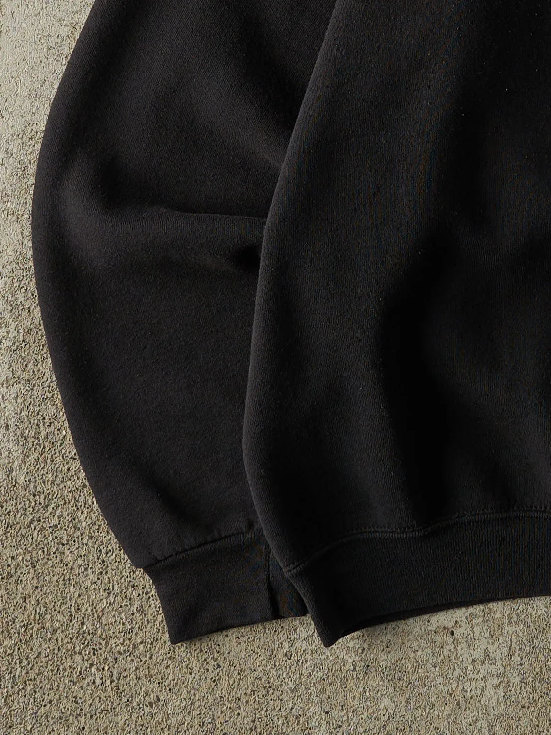 Vintage Y2K Black Russell Athletic Blank Crewneck (M/L) sold by Rebalance Vintage product image thumbnail 3