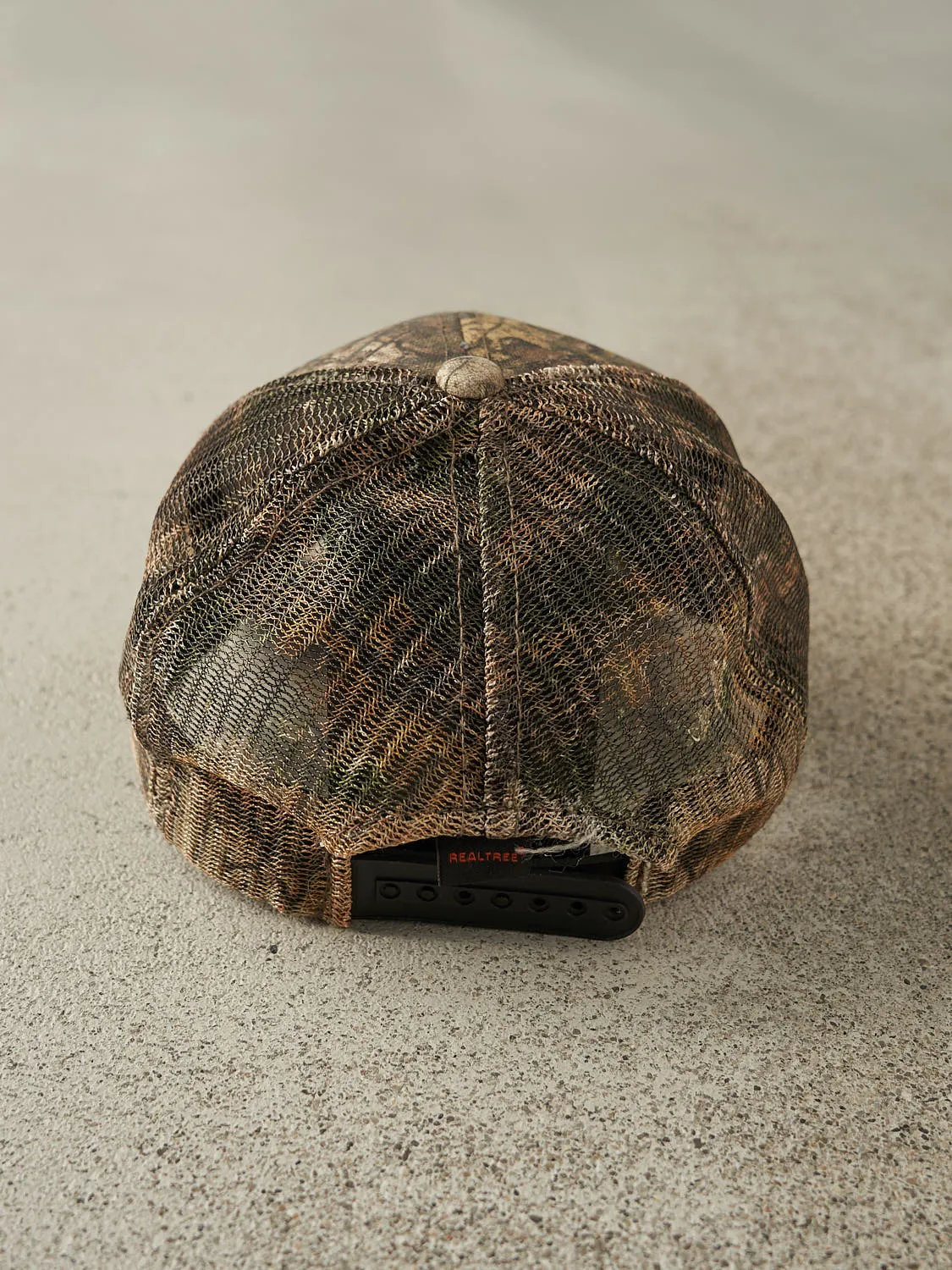 Vintage Y2K Camo Realtree Embroidered Trucker Hat (O/S) sold by Rebalance Vintage product image thumbnail 4