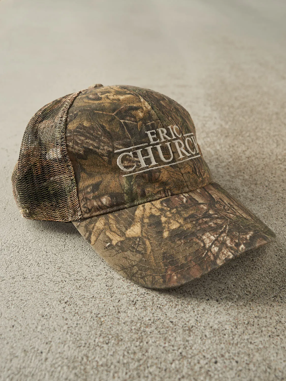 Vintage Y2K Camo Realtree Embroidered Trucker Hat (O/S) sold by Rebalance Vintage product image thumbnail 3