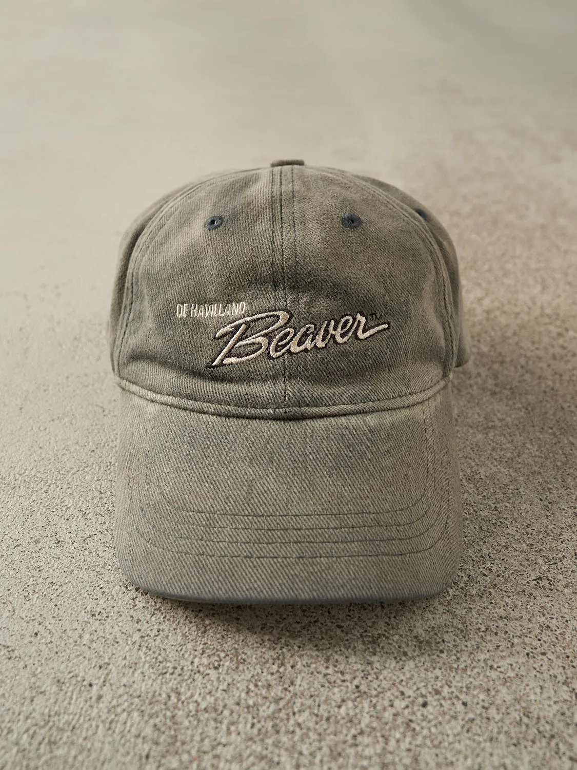 Vintage 90s Sun Faded Navy De Havilland Beaver Embroidered Velcro Hat (O/S) sold by Rebalance Vintage