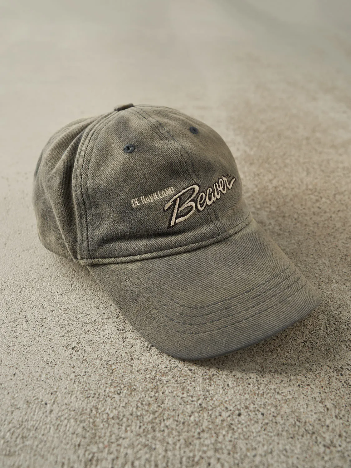Vintage 90s Sun Faded Navy De Havilland Beaver Embroidered Velcro Hat (O/S) sold by Rebalance Vintage product image thumbnail 3