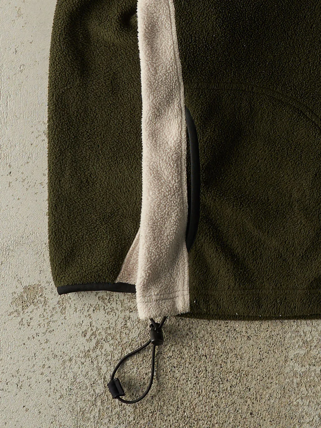 Vintage 90s Green & Beige Quarter Zip Fleece (L) sold by Rebalance Vintage product image thumbnail 3