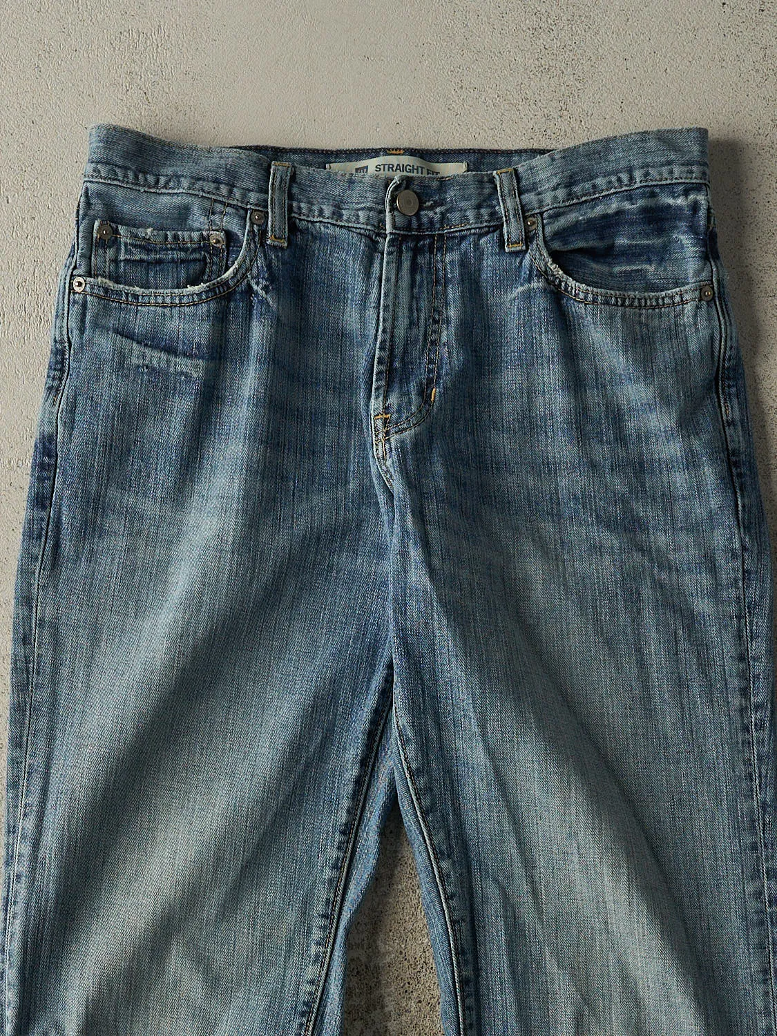 Vintage 90s Light Wash Gap Jeans (33x32) sold by Rebalance Vintage product image thumbnail 3