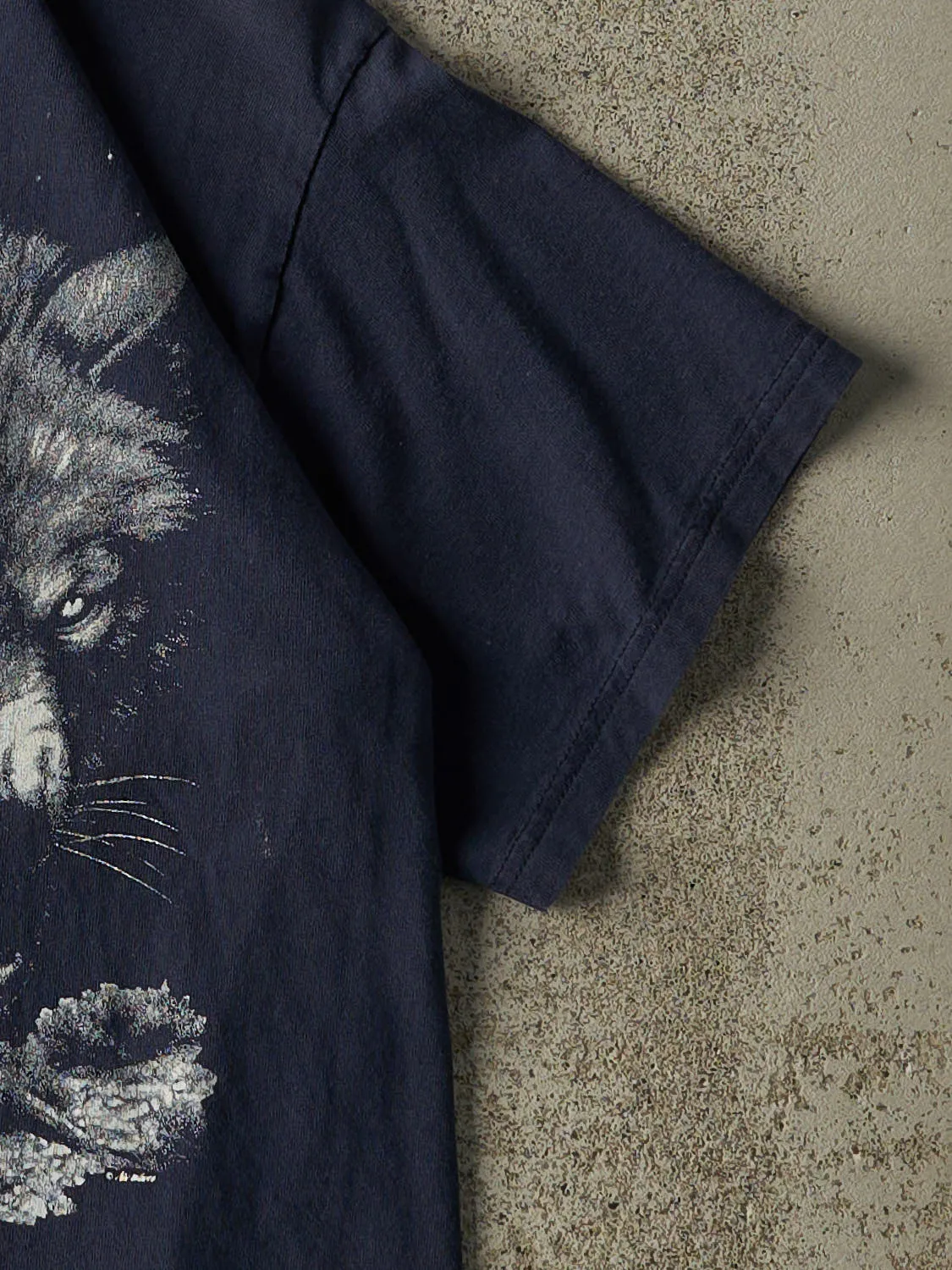 Vintage Y2K Navy Blue Wolf Tee (S/M) sold by Rebalance Vintage product image thumbnail 4
