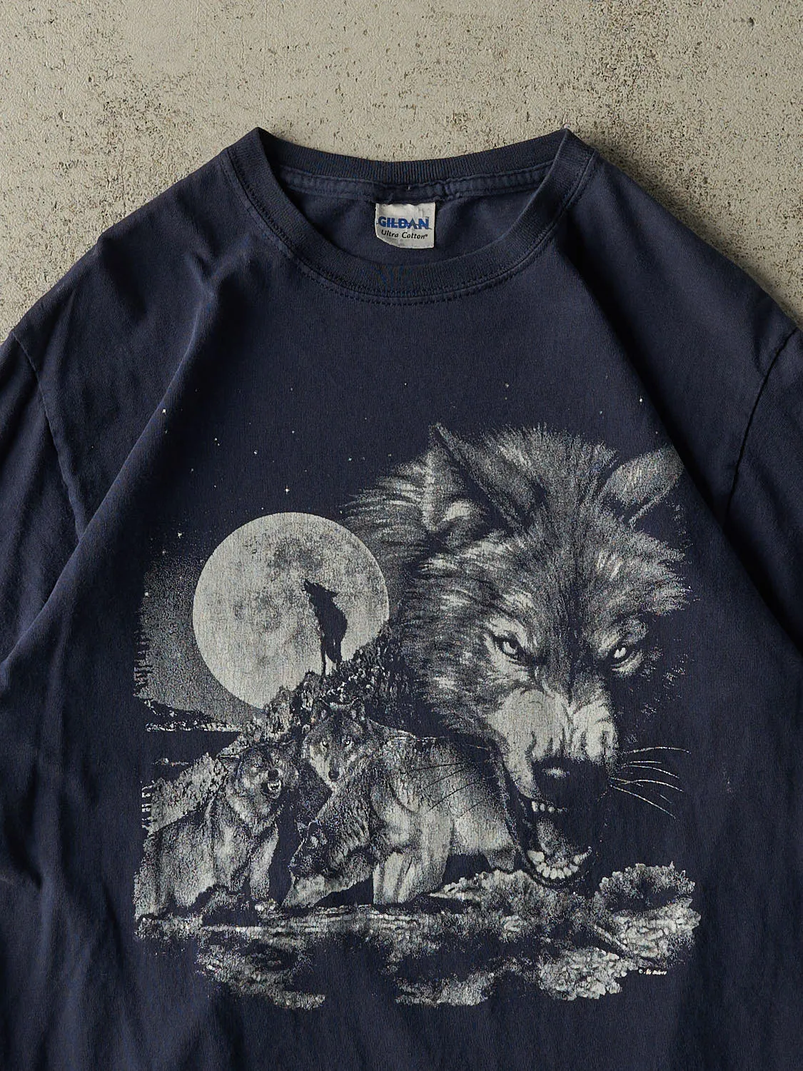 Vintage Y2K Navy Blue Wolf Tee (S/M) sold by Rebalance Vintage product image thumbnail 2