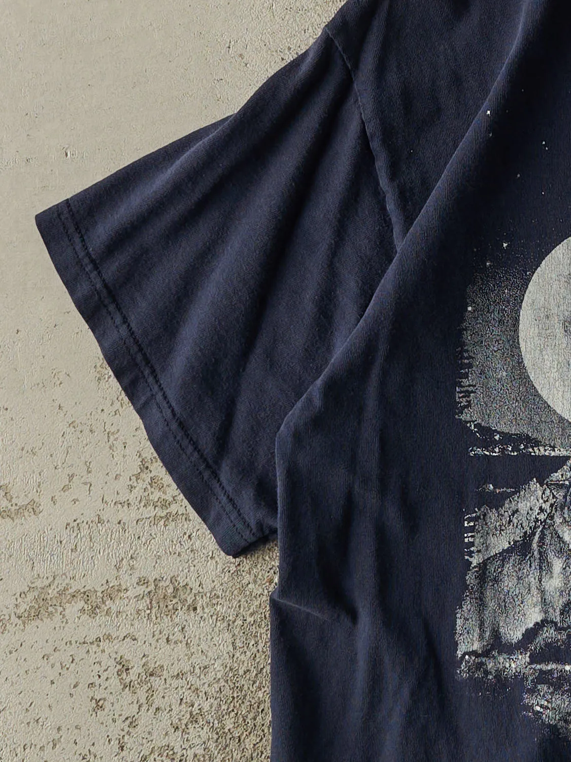 Vintage Y2K Navy Blue Wolf Tee (S/M) sold by Rebalance Vintage product image thumbnail 3