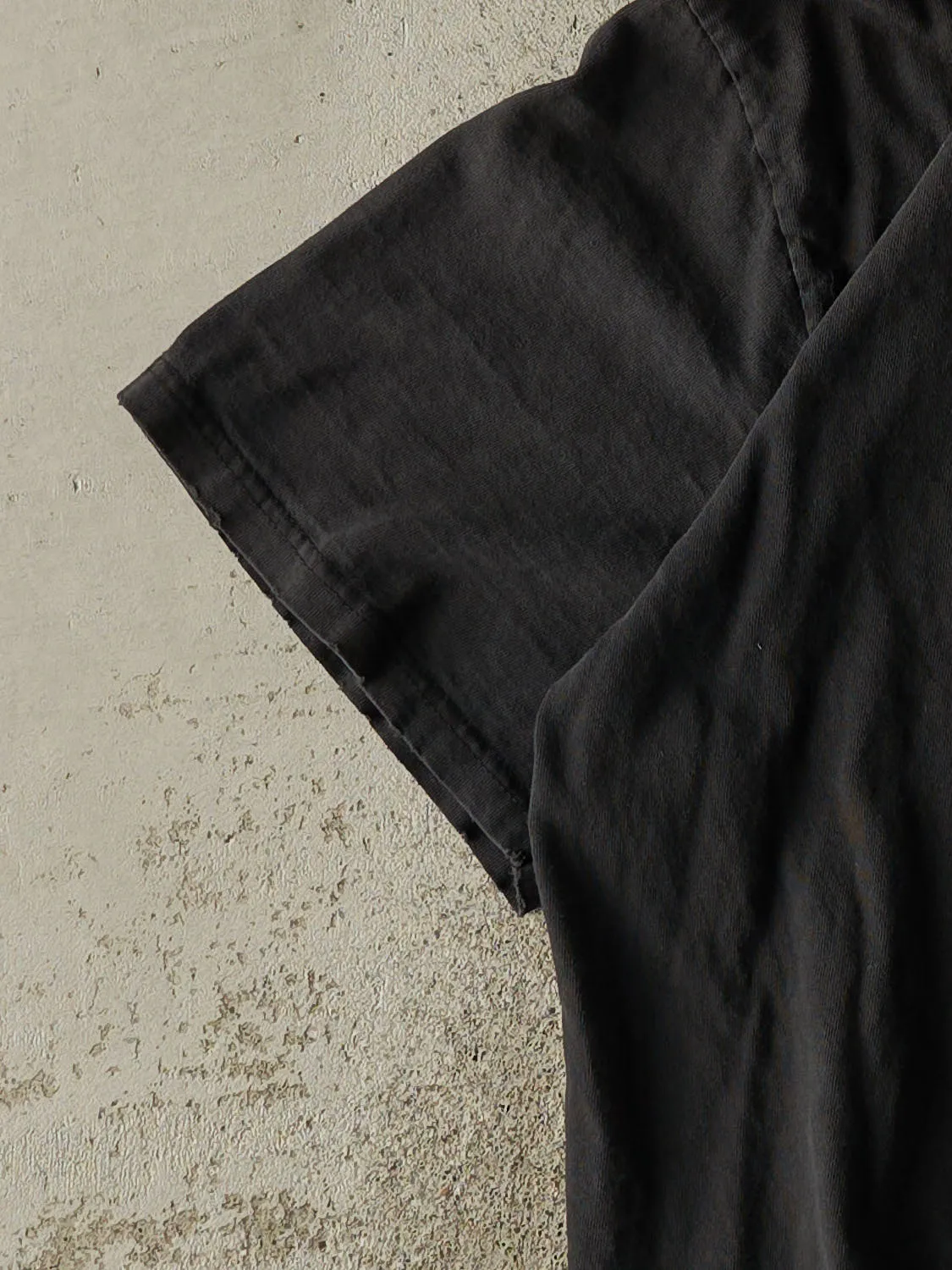 Vintage Y2K Black Nike Swoosh Tee (M/L) sold by Rebalance Vintage product image thumbnail 3