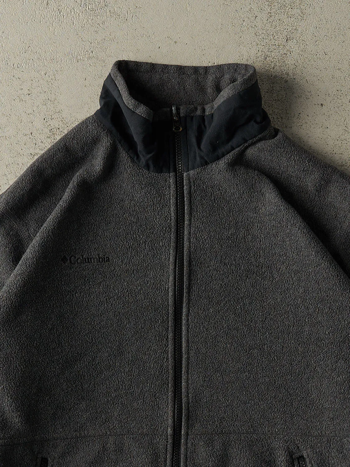 Vintage 90s Charcoal Grey Columbia Zip Up Fleece (L/XL) sold by Rebalance Vintage product image thumbnail 2
