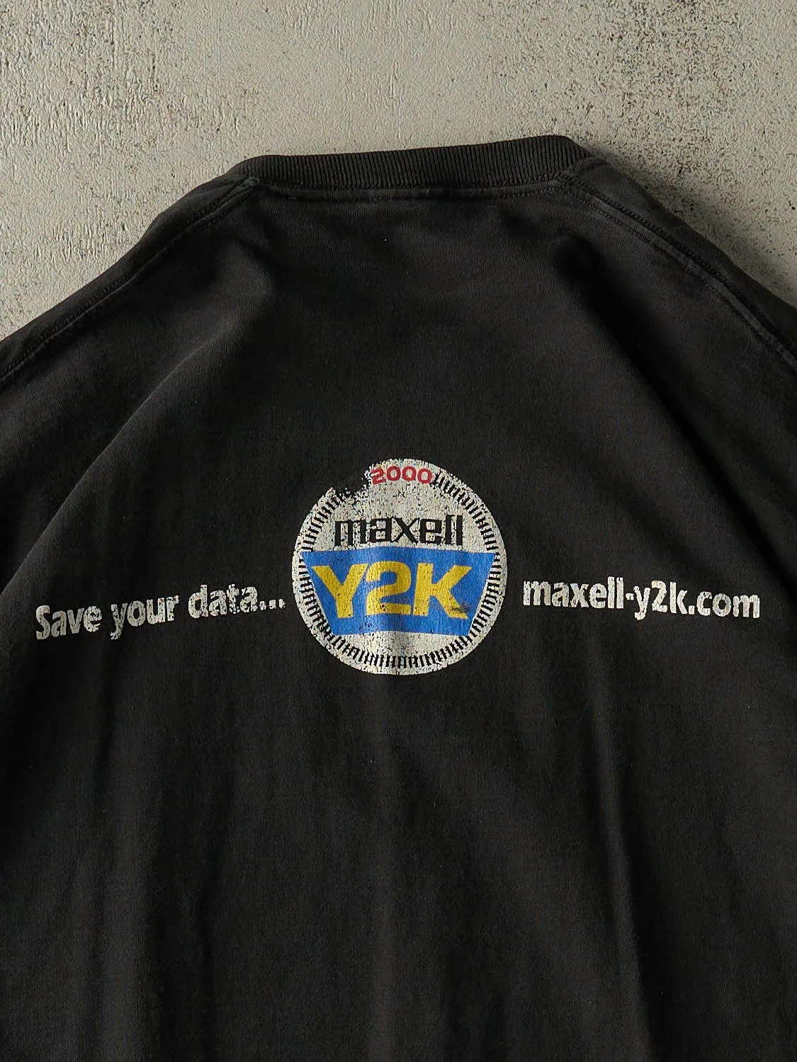 Vintage Y2K Black Maxell Y2K Logo Tee (XL) sold by Rebalance Vintage product image thumbnail 4