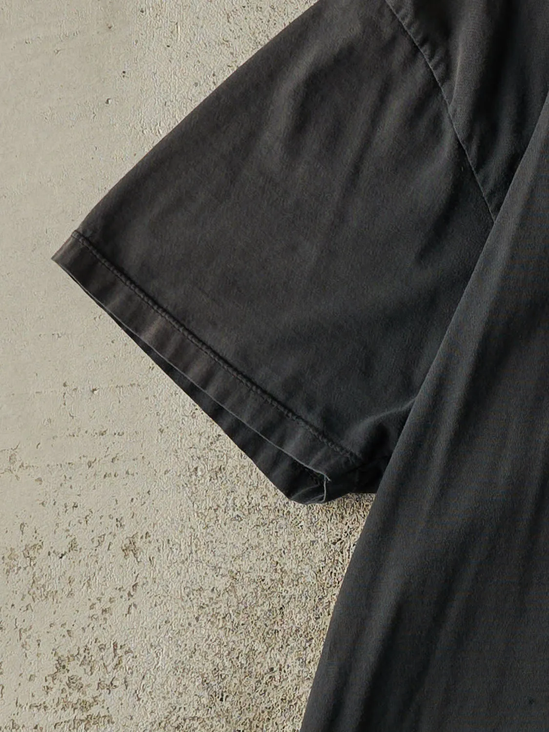 Vintage Y2K Faded Black Coors Light Tee (L/XL) sold by Rebalance Vintage product image thumbnail 3