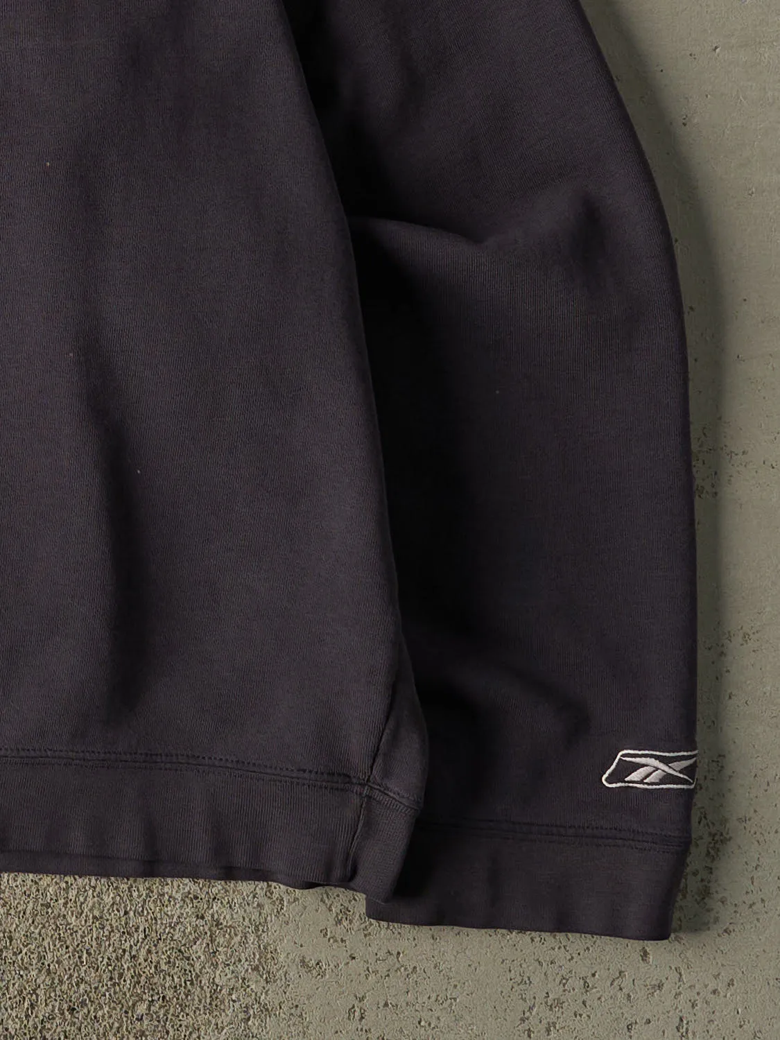 Vintage 90s Navy Blue Chicago Bears Embroidered Crewneck (XL/XXL) sold by Rebalance Vintage product image thumbnail 3