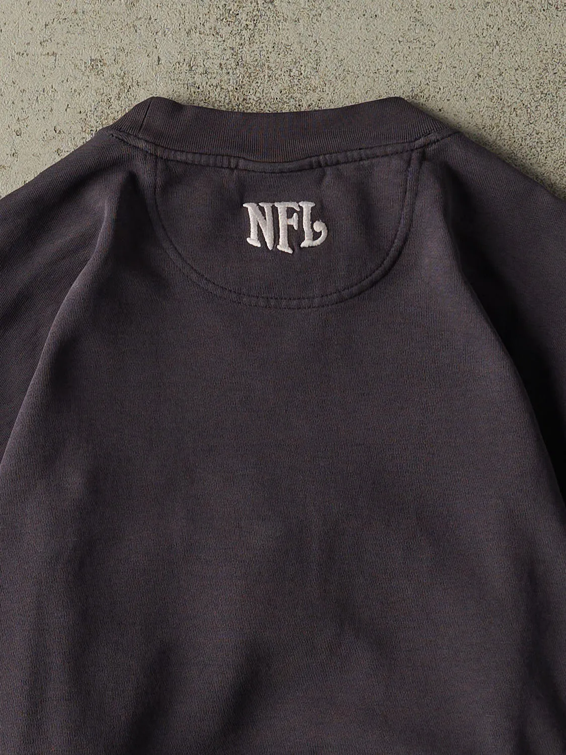 Vintage 90s Navy Blue Chicago Bears Embroidered Crewneck (XL/XXL) sold by Rebalance Vintage product image thumbnail 4