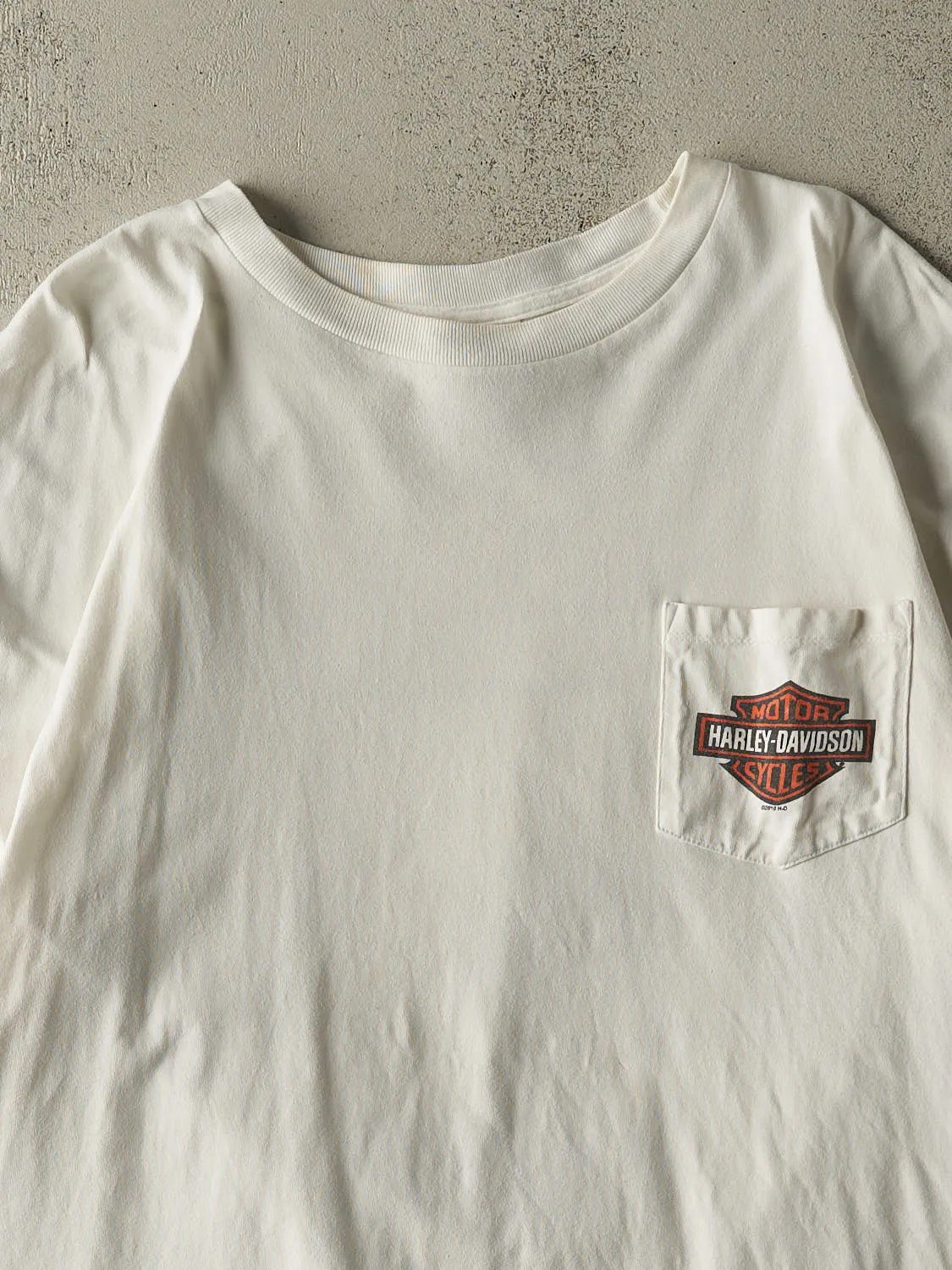 Vintage 10' White Harley Davidson Fargo ND Tee (XXL) sold by Rebalance Vintage product image thumbnail 3