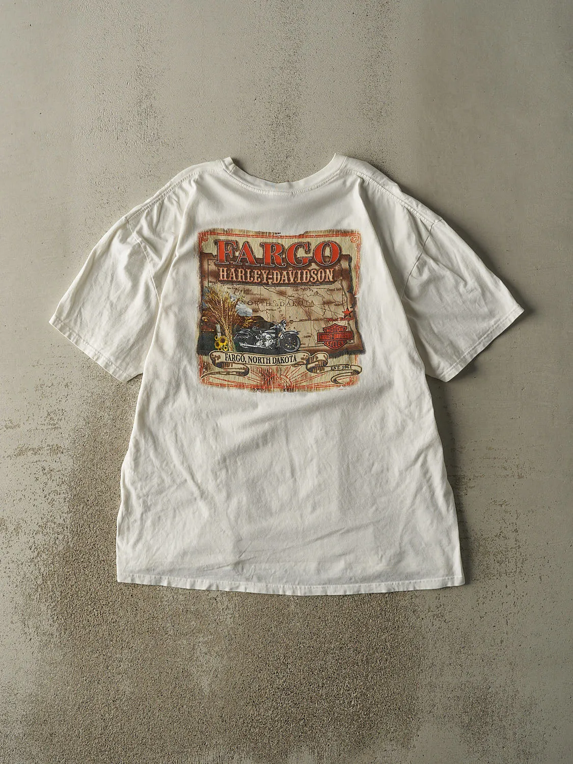 Vintage 10' White Harley Davidson Fargo ND Tee (XXL) sold by Rebalance Vintage product image thumbnail 2