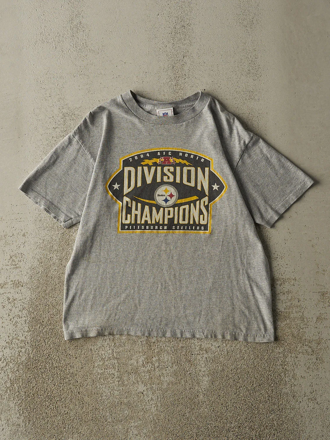 Vintage 04' Grey Pittsburgh Steelers AFC Devision Champs Tee (S) sold by Rebalance Vintage